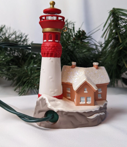 Lighthouse Greetings - Hallmark Keepsake Ornament 2000