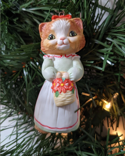 Vintage 1989 Hallmark Christmas Kitty Ornament