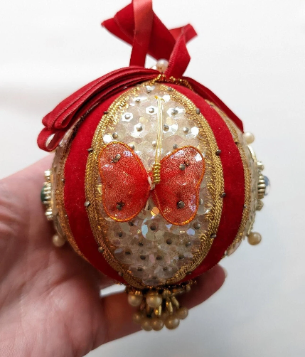 Vintage Beaded Pushpin Christmas Ornament