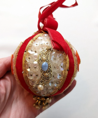 Vintage Beaded Pushpin Christmas Ornament