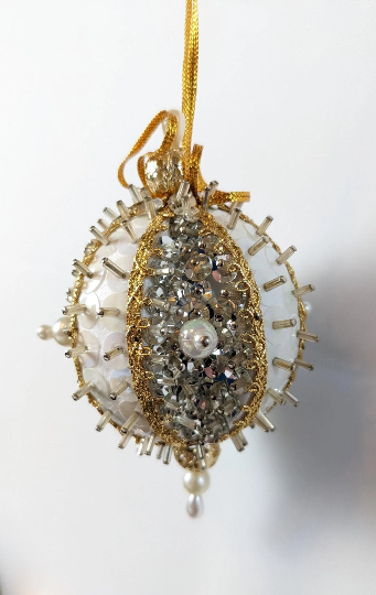 Vintage Handmade Beaded Pushpin Ornament