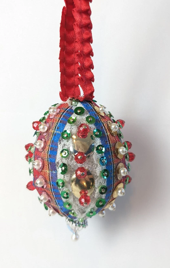 Vintage Handmade Beaded Pushpin Ornament