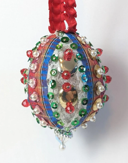 Vintage Handmade Beaded Pushpin Ornament