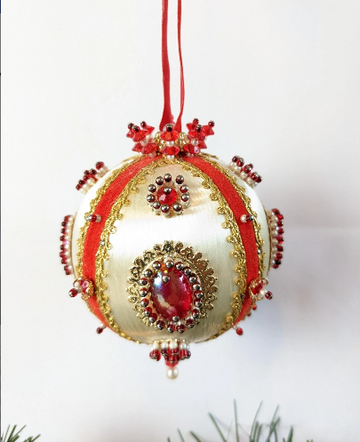 Vintage Handmade Beaded Pushpin Ornament