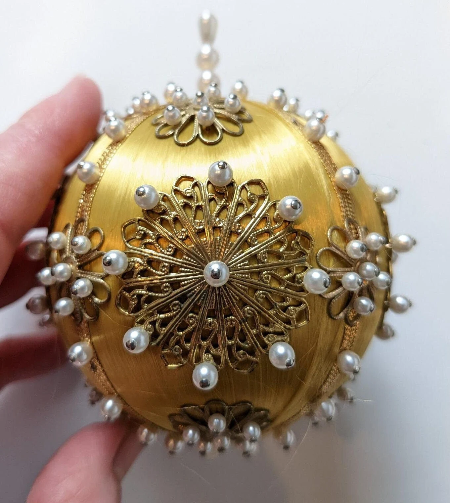 Vintage Handmade Beaded Pushpin Ornament