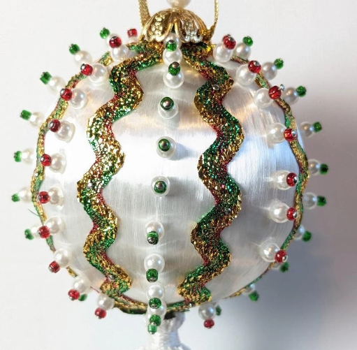 Vintage Handmade Beaded Pushpin Ornament