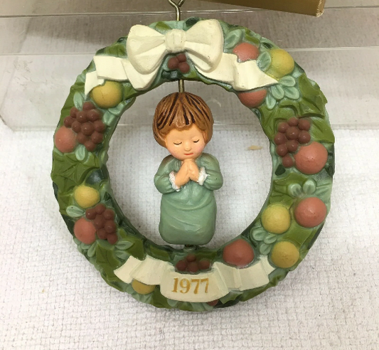 1977 'Joy to the World' Angel Christmas Ornament