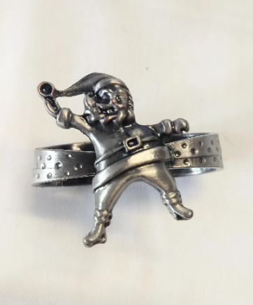 Metal Dancing Santa Napkin Rings Set