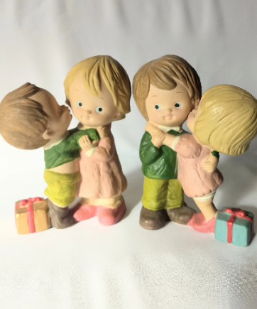 Vintage Homco Figurines Set Of Two