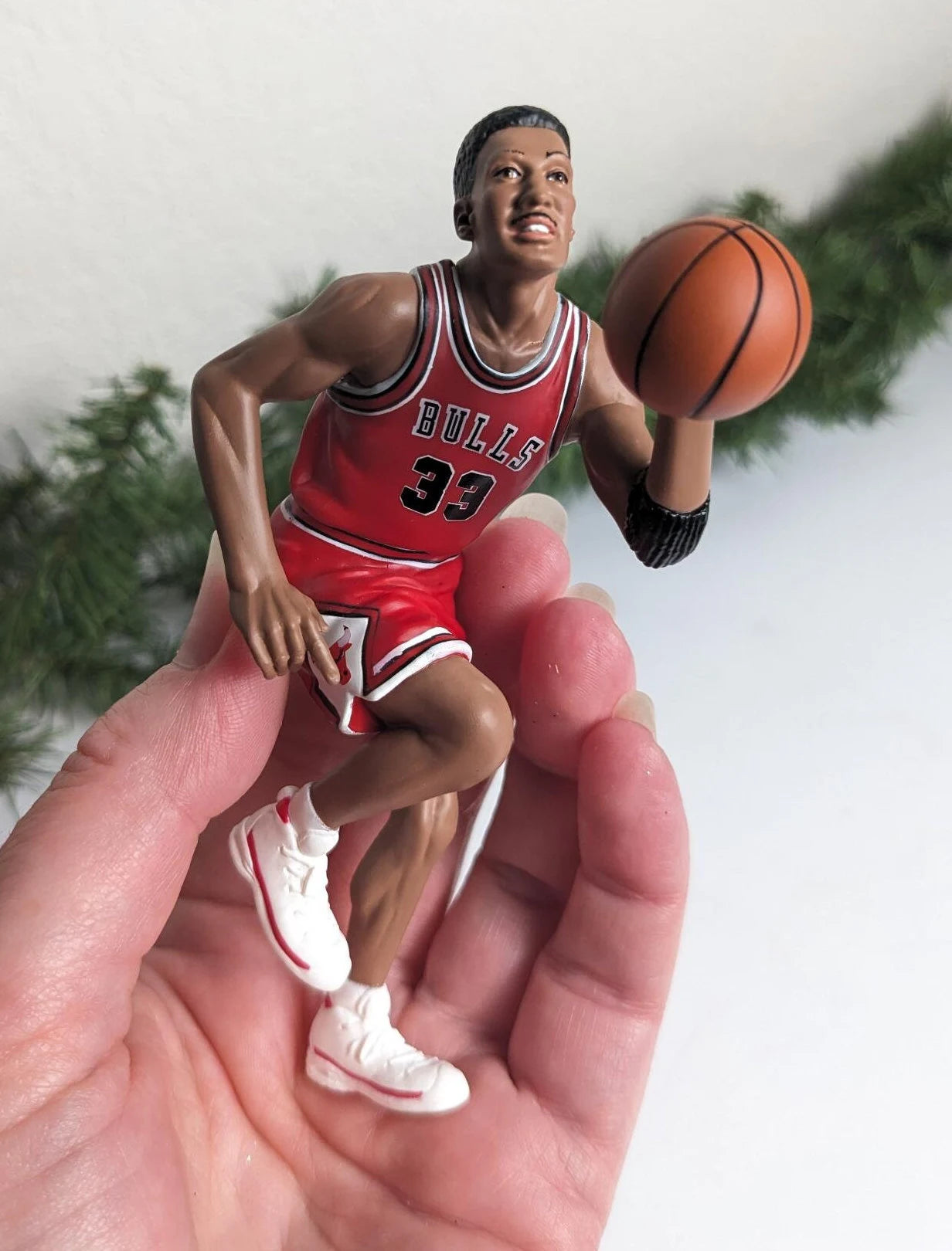 Scotty Pippen - Hallmark Keepsake Ornament 1998