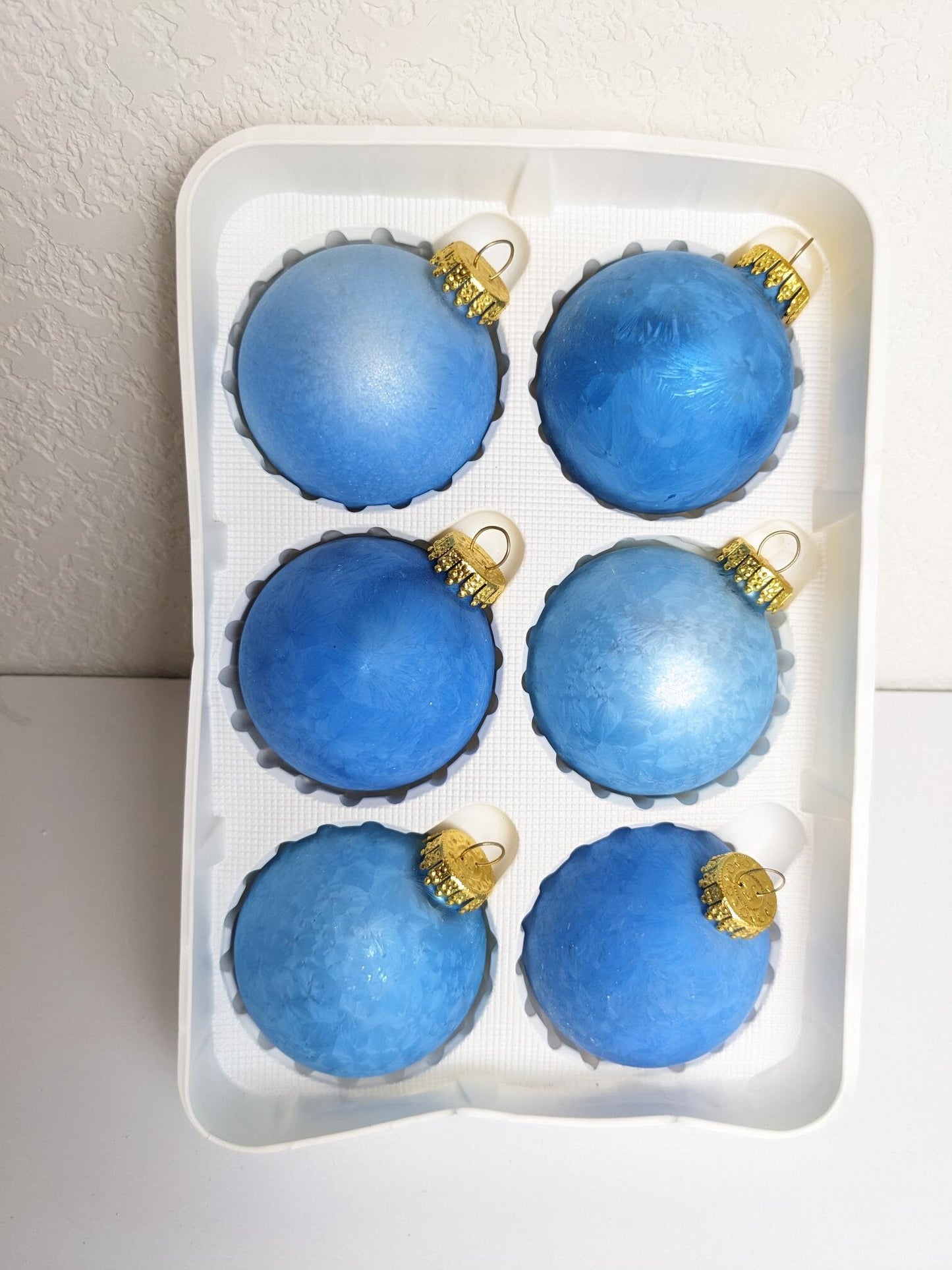 Vintage Frosted Blue Crackle Ornaments