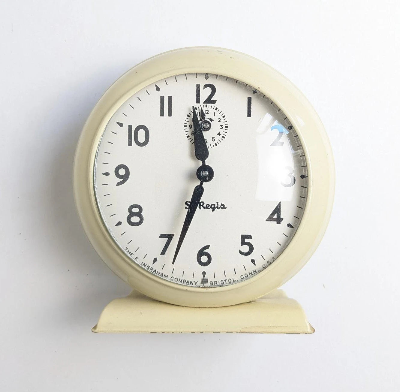 Vintage 1940's St. Regis Alarm Clock