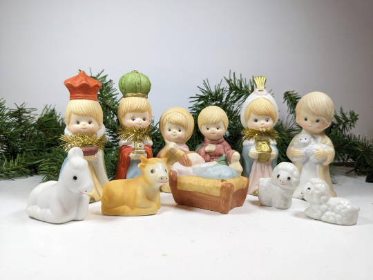 Vintage 1992 Hand Painted Nativity Set