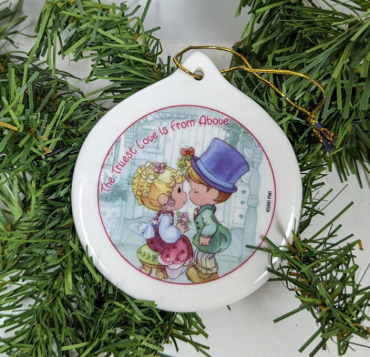 Vintage Precious Moments 2001 Christmas Ornament