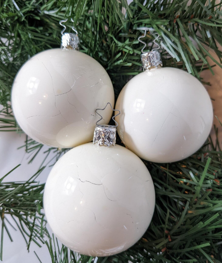 White Ball Retired Old World Christmas Inge Glas Ornaments