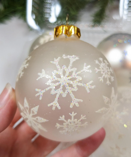 Vintage Snowflake Christmas Ornaments