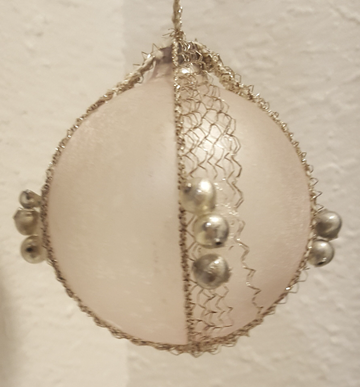 Vintage Victorian Style Christmas Ornament