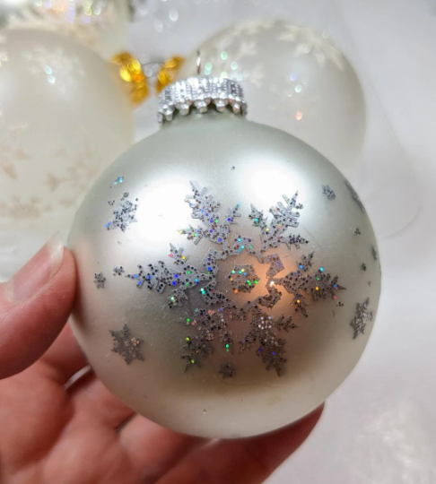 Vintage Snowflake Christmas Ornaments