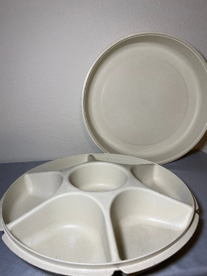 Vintage Tupperware Serving Tray 1665-1