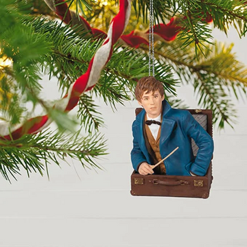 Newt Scamander - Hallmark Keepsake Ornament 2022