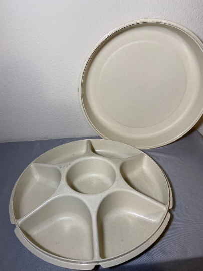 Vintage Tupperware Serving Tray 1665-1