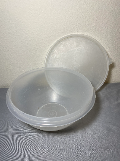 Vintage Tupperware Bowl Set