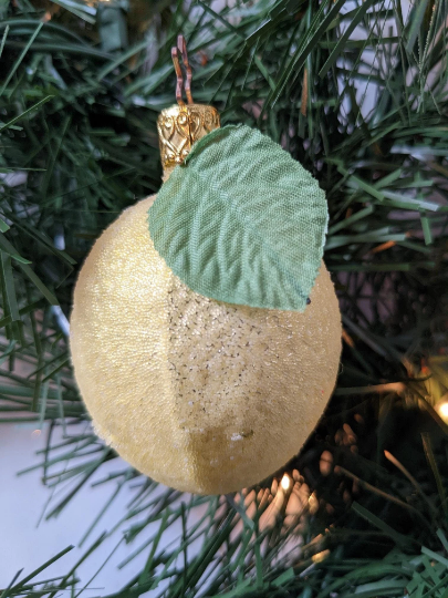 Textured Lemon Retired Old World Christmas Inge Glas Ornament