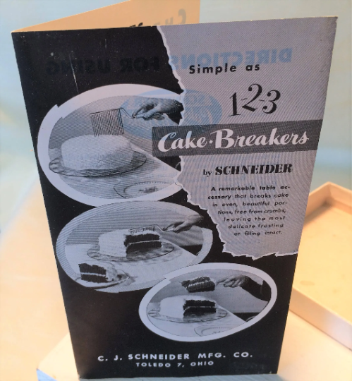 Vintage Cake Breakers & Cheese Slicer Original Box