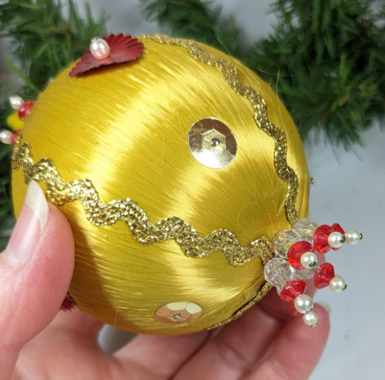 Vintage Beaded Pushpin Christmas Ornament