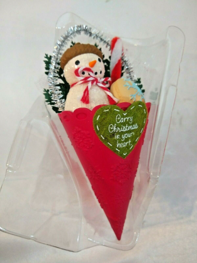 Christmas Wishes - Hallmark Keepsake Ornament 2015