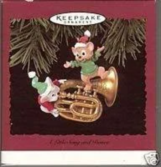 A Little Song and Dance - Hallmark Keepsake Ornament 1996