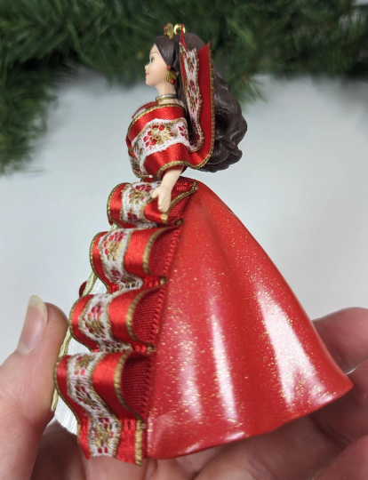 Hallmark 1997 Barbie Christmas Ornament