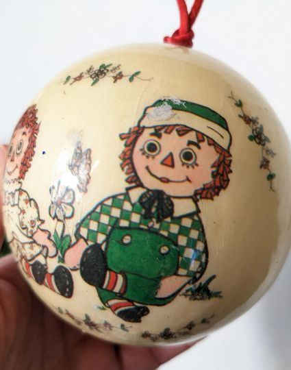 Vintage 1977 Memory Balls Decoupage Raggedy Ann and Andy Christmas Ornament