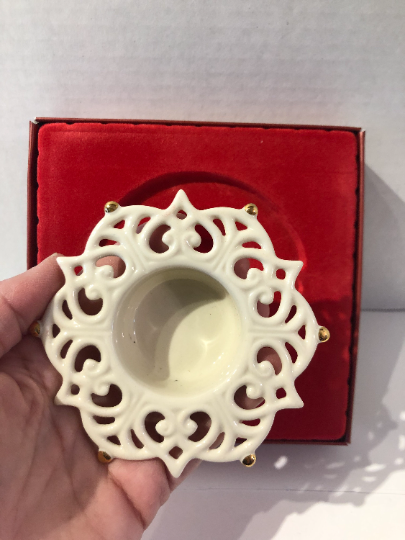 Lenox Snow Lights Tea Light Snowflake Votive Candle Holder