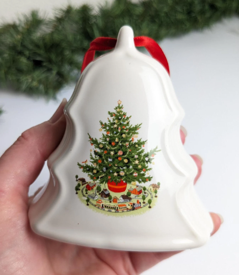 Vintage 1993 Pfaltzgraff Christmas Heritage Tree Bell Ornament