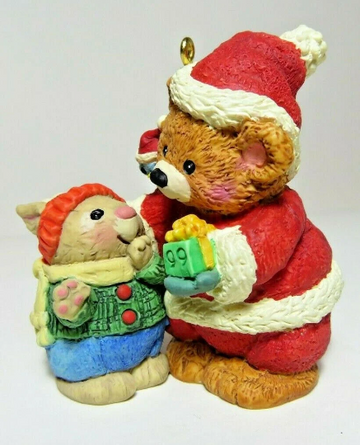 Mary's Bears - Hallmark Keepsake Ornament 1999