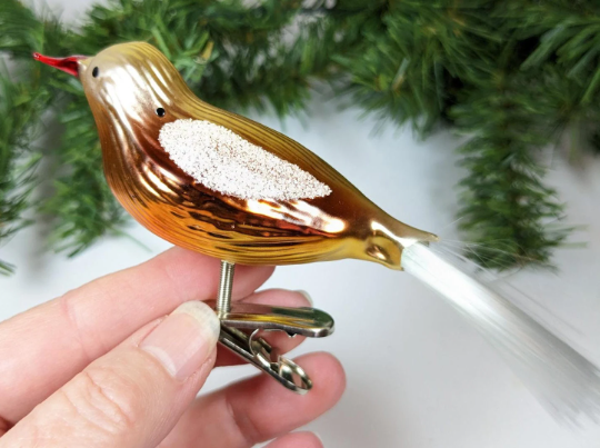 Golden Bird Clip Retired Old World Christmas Ornament