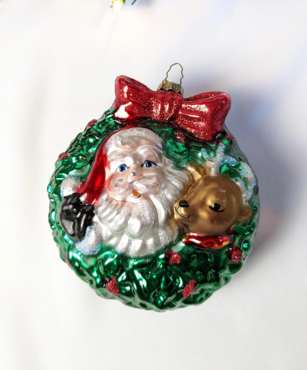 Santa in Wreath Vintage 1998 BK Christmas Ornament