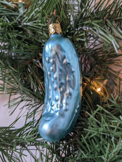 Large Pickle Retired Old World Christmas Inge Glas Ornament