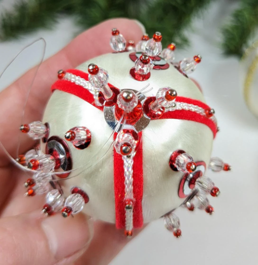 Vintage Small Beaded Pushpin Christmas Ornament