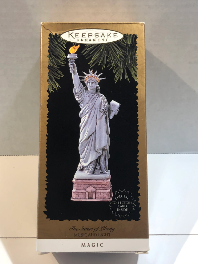 Vintage 1996 The Statue of Liberty Magic Lighted Christmas Ornament