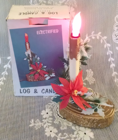 Vintage Log & Candle Christmas Electric Candle