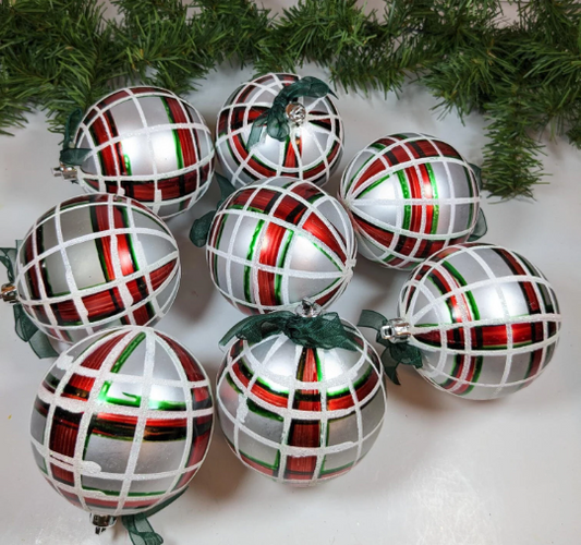 Vintage Red and Green Plaid Christmas Ornament