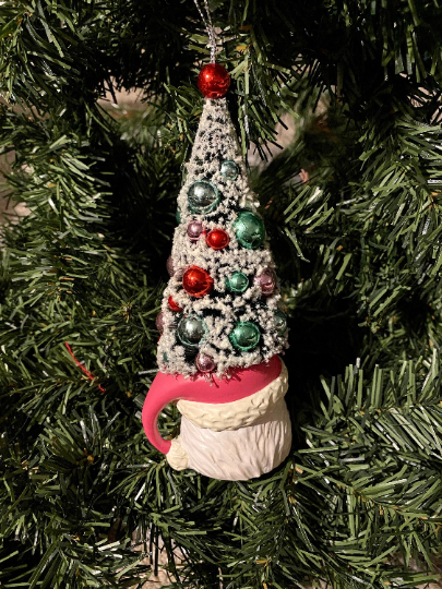 Santa Head Mug with Bottlebrush Christmas Tree Ornament