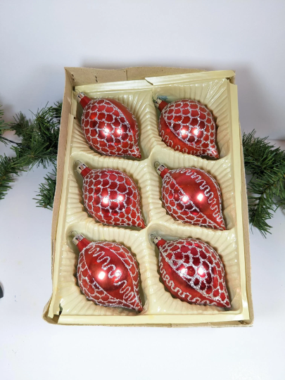 Red Teardrop Christmas Ornaments