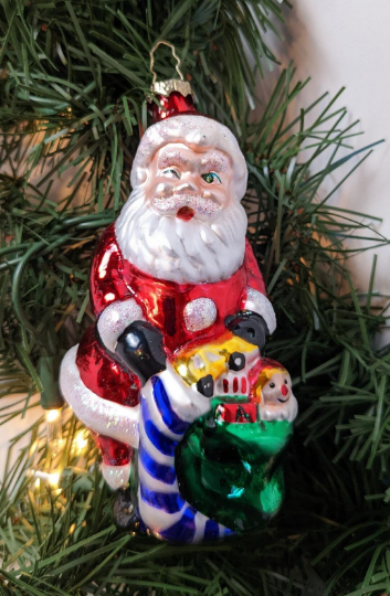 Winking Santa Vintage 1998 BK Glass Ornament