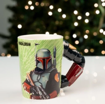 Boba Fett Mug with Hot Chocolate - The Mandalorian