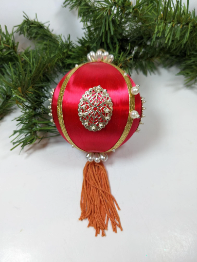 Red Vintage Beaded Pushpin Christmas Ornament