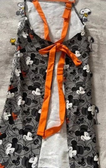 Disney Mickey Mouse & Minnie Mouse Halloween Apron