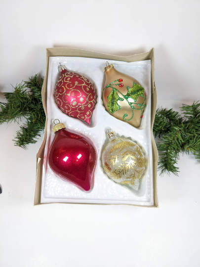 Vintage Teardrop Christmas Ornaments